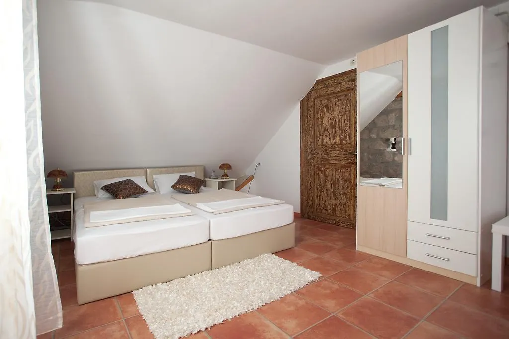 Apartments Antica Split